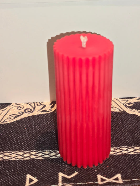 Ribbed wax candles