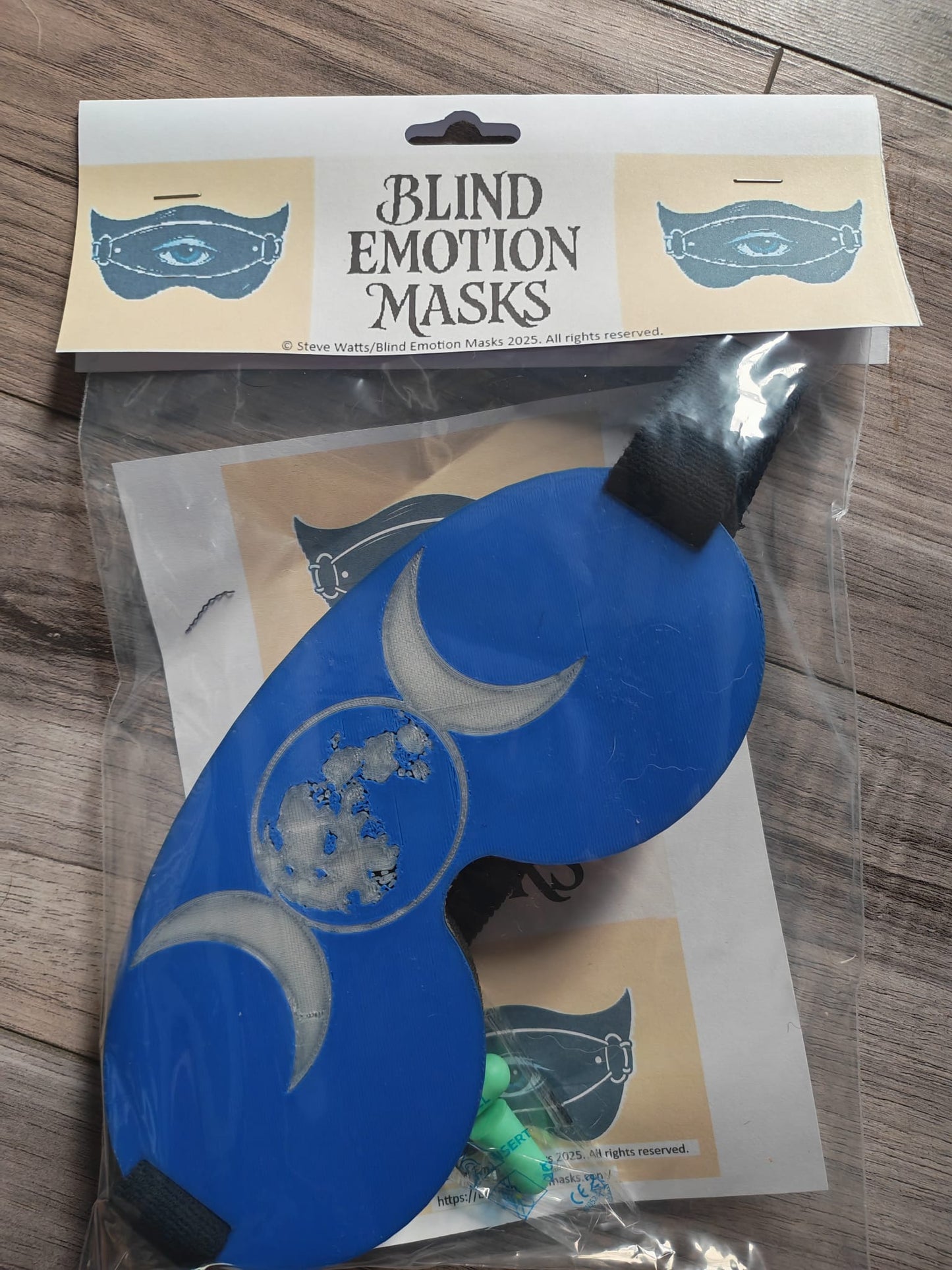 Blind Emotion Mask